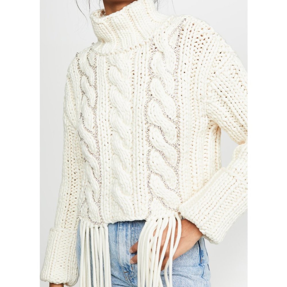 Area Cropped Chunky Cable Knit Sweater